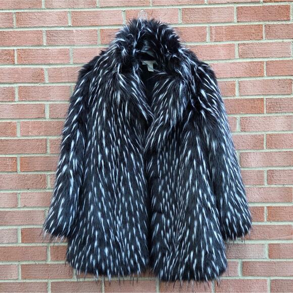 H&M Short coat in fluffy faux fur Cruella Size 4 - Picture 2 of 5